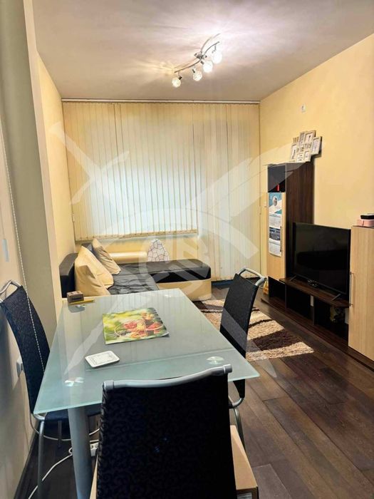 Дава се под наем Двустаен апартамент в Варна, Бриз - 50 кв.м за 400 € - Снимка #1