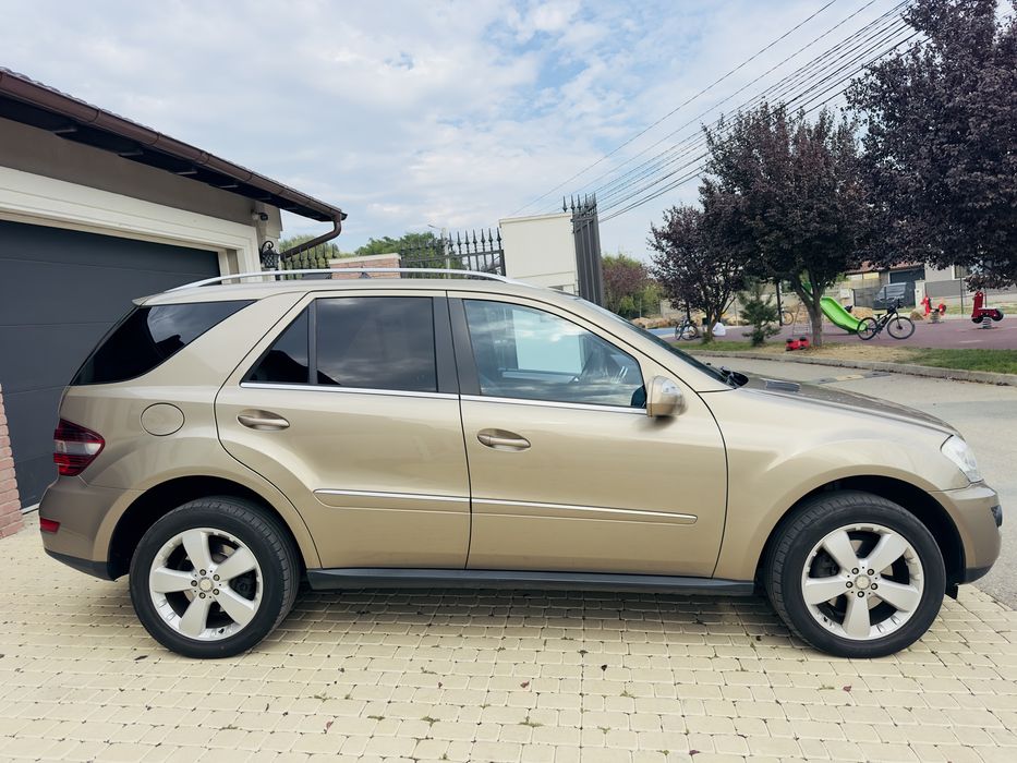Mercedes ML 280 CDI, 4 Matic ,An 2009 Automat 7G Tronic-Impecabil