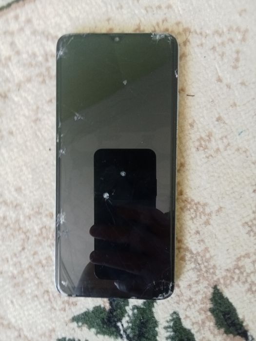 Телефон Хонор продам