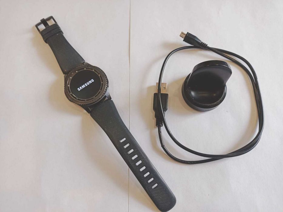 Смарт-часы Samsung Gear S3 Frontier, Black. Оригинал