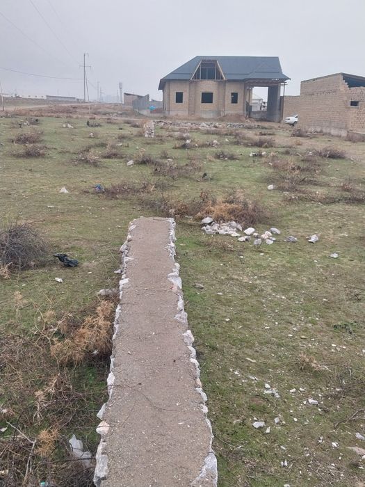 Kuyovboshida 2ta bo'sh yer sotiladi, kadastri bor narxi 50 milliondan