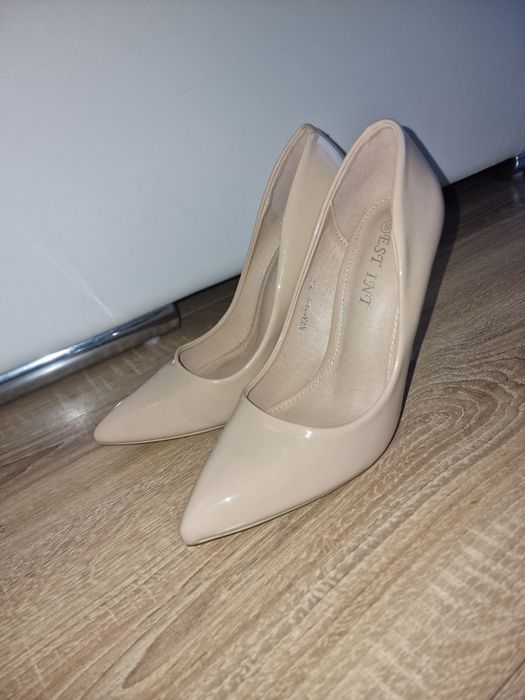 Pantofi Stiletto
