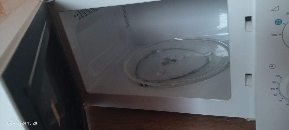 Микроволновая печь