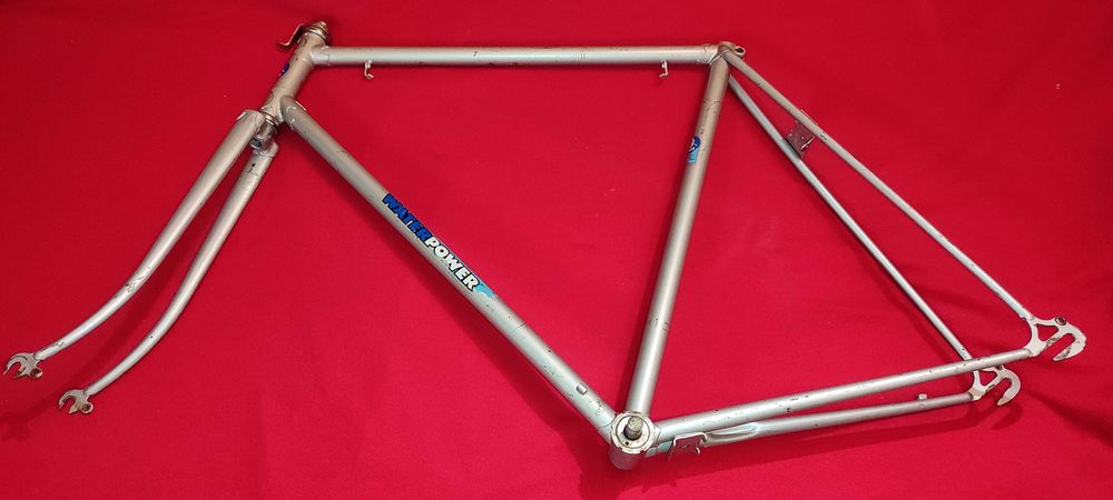 cadru + furca bicicleta favorit 28 - cititi anuntul