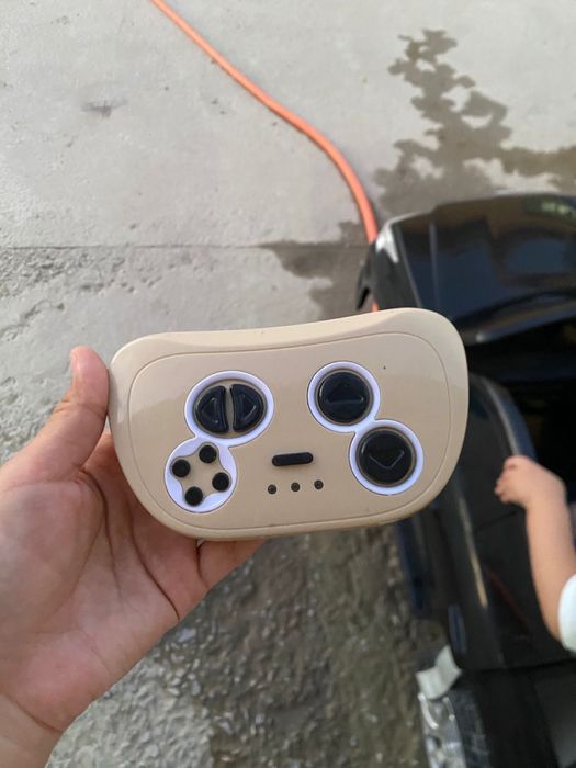 Десткая машина лексус