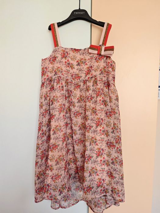 Прекрасна рокля Twinset, 140см.