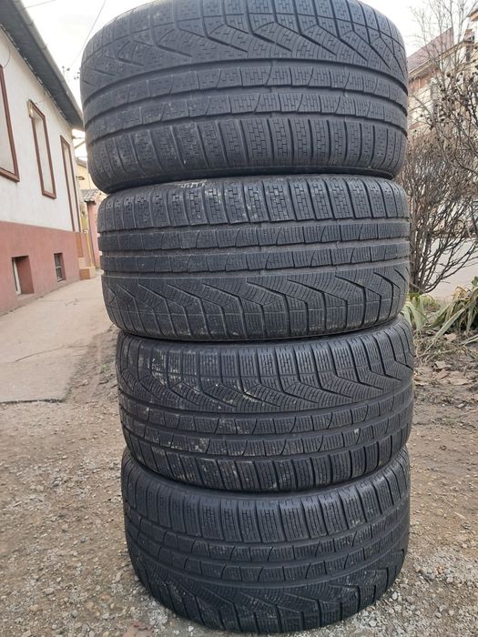 Anvelope second iarna 255 35 R19 Pirelli  6-7 mm