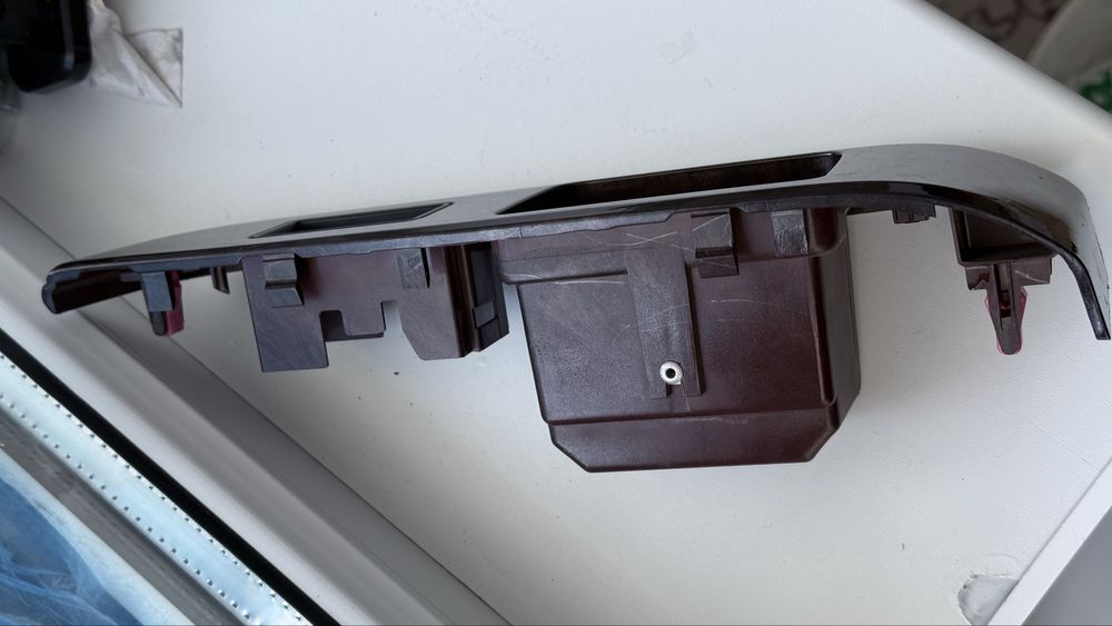 Ручка дверное. На камри 50-55.