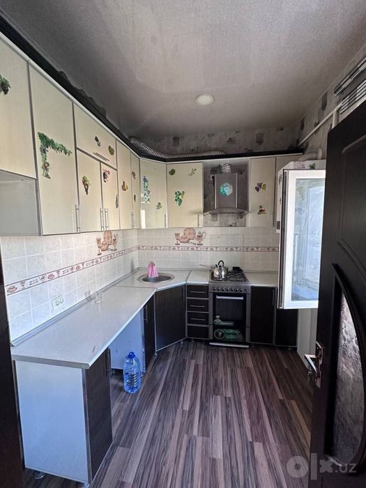 Срочно Продаю.  Сергели 6 а.  Новостройка 2 х комнатная