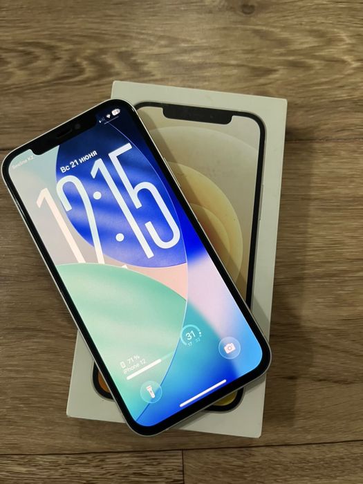 iPhone 12 БУ 75 АКБ