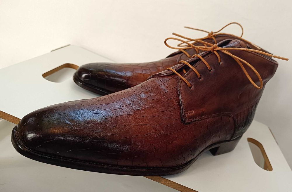 Ghete de lux 42.5 43 lucrate manual GREVE NOI piele naturala premium