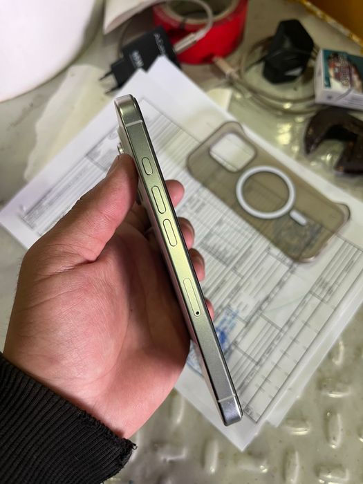 IPhone 16pro 128gb