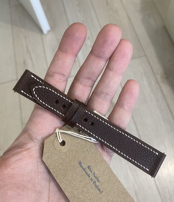 Curea ceas lucrata manual din piele Togo Hermès 20 mm