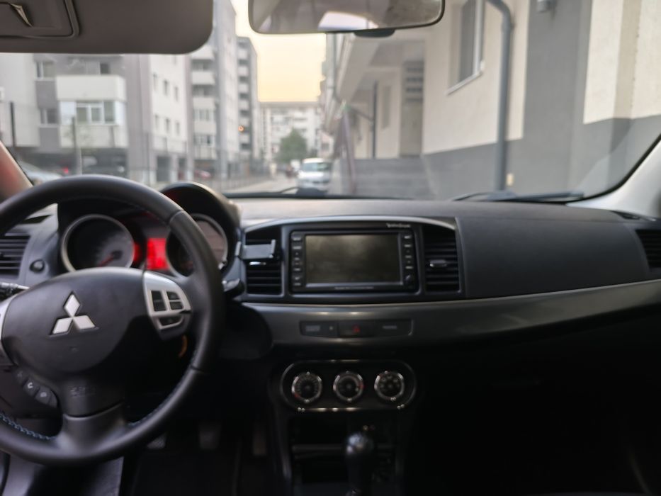 Mitsubishi Lancer 2011