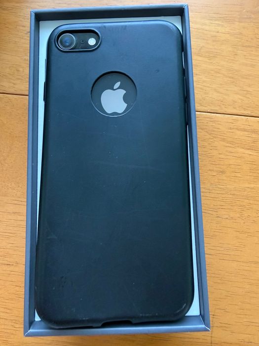 Apple iPhone 8 64 GB space grey + оригинална кутия