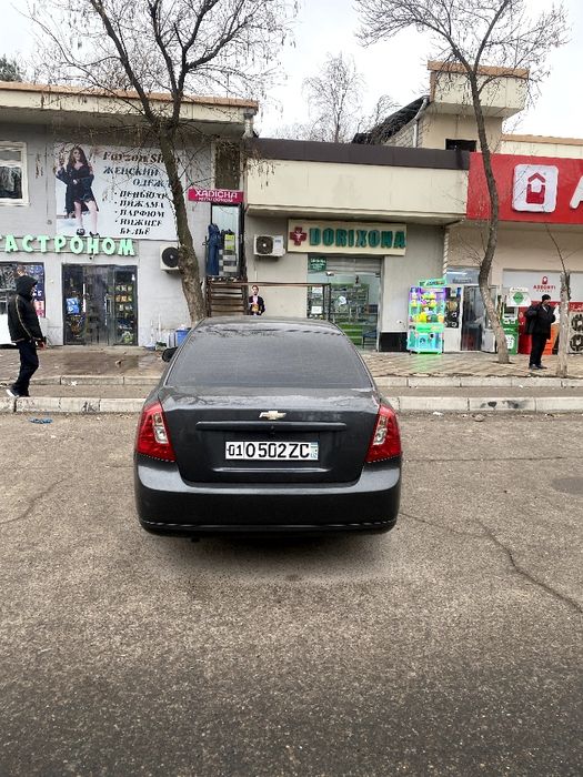 Jentra arendaga vikup holasa bank