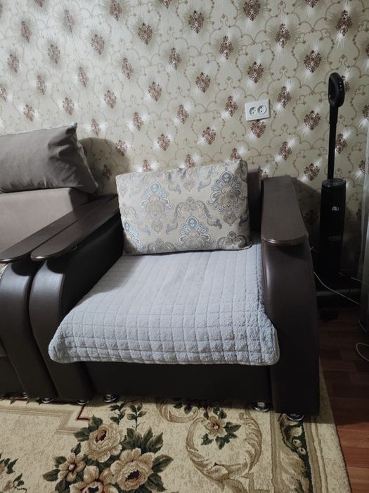 Диван+ кресло и ковер