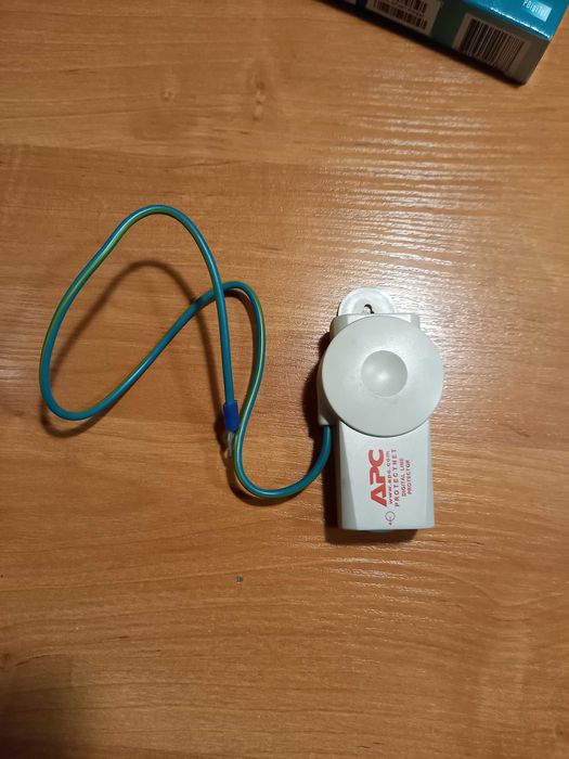 APC устройство защиты от импульсных помех