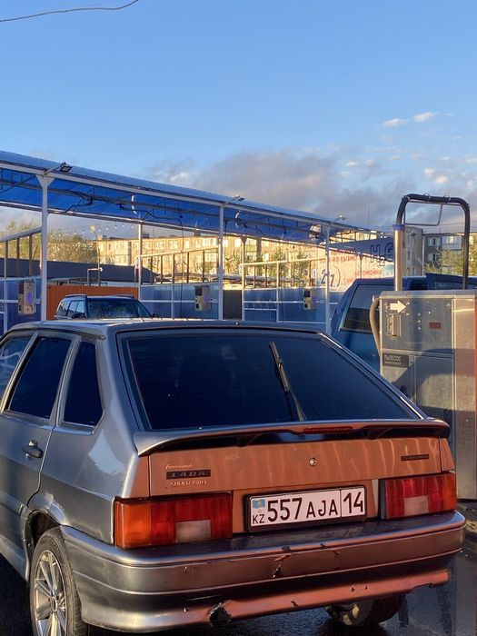 Lada Ваз 2114.