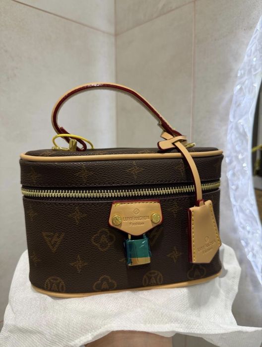 Сумка коричневая новая