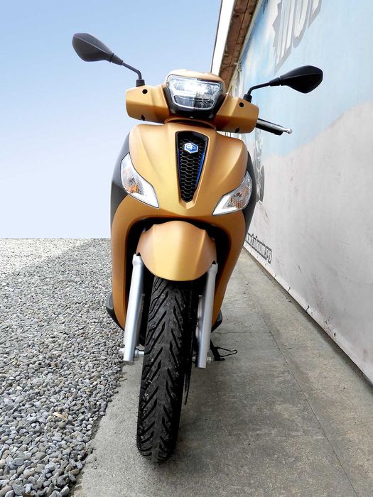 Scuter Piaggio Medley 125 S E5+ 2025 | Rate | Leasing