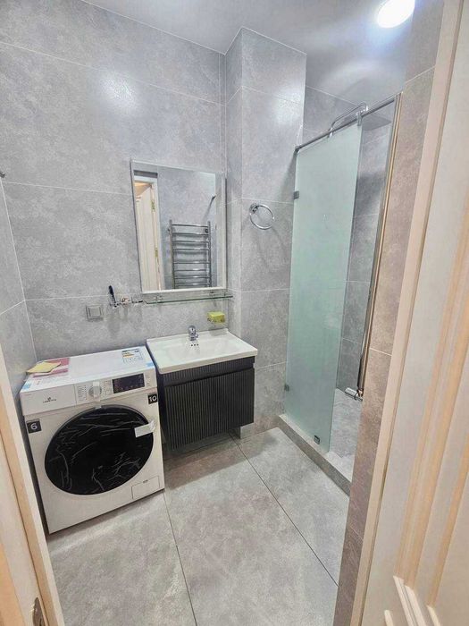 Новостройка ЖК Royal House Ул. Ш. Руставели  Ор-р: кафе Фрегат