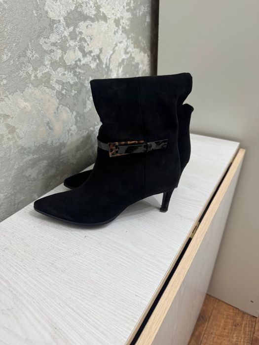 Продам осенние сапоги