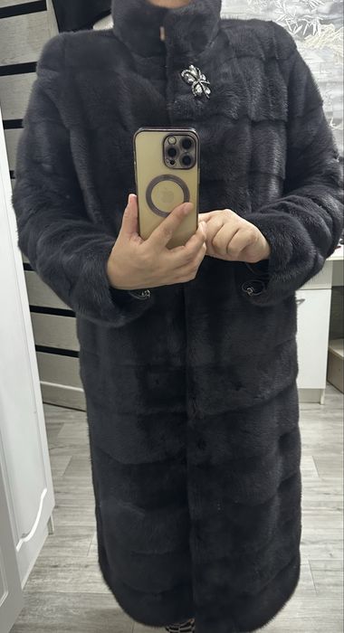 Продаю Норковую шубу