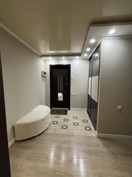 Продам 2х ком квартиру