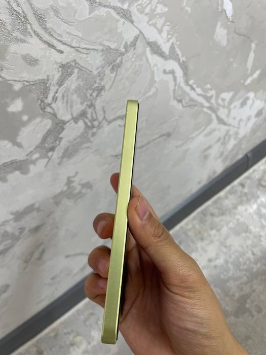 Samsung a35 5g  ideal