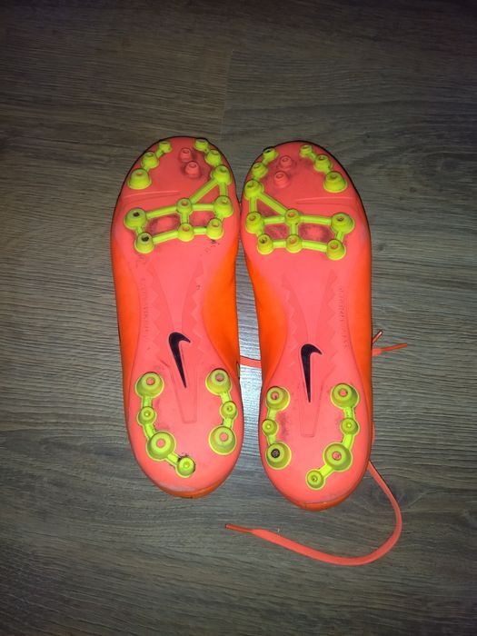 Оригинални футболни обувки NIKE MERCURIAL