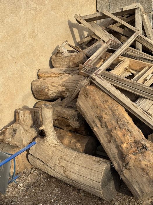Дрова, доски размер  разные.