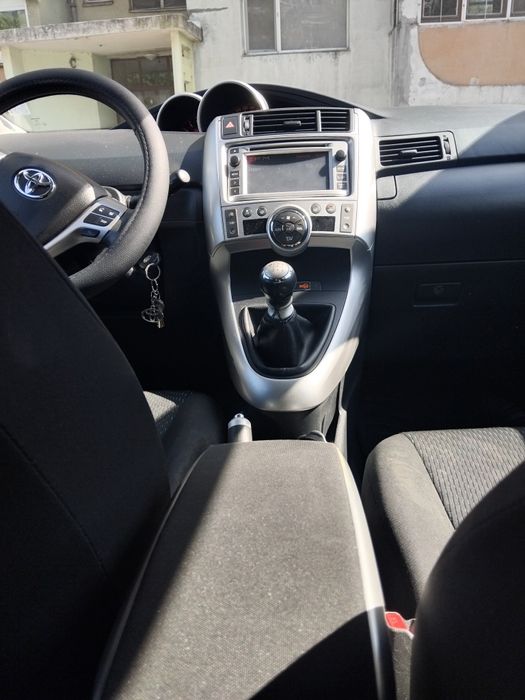 Тойота Версо, 2013г.2.о d4d