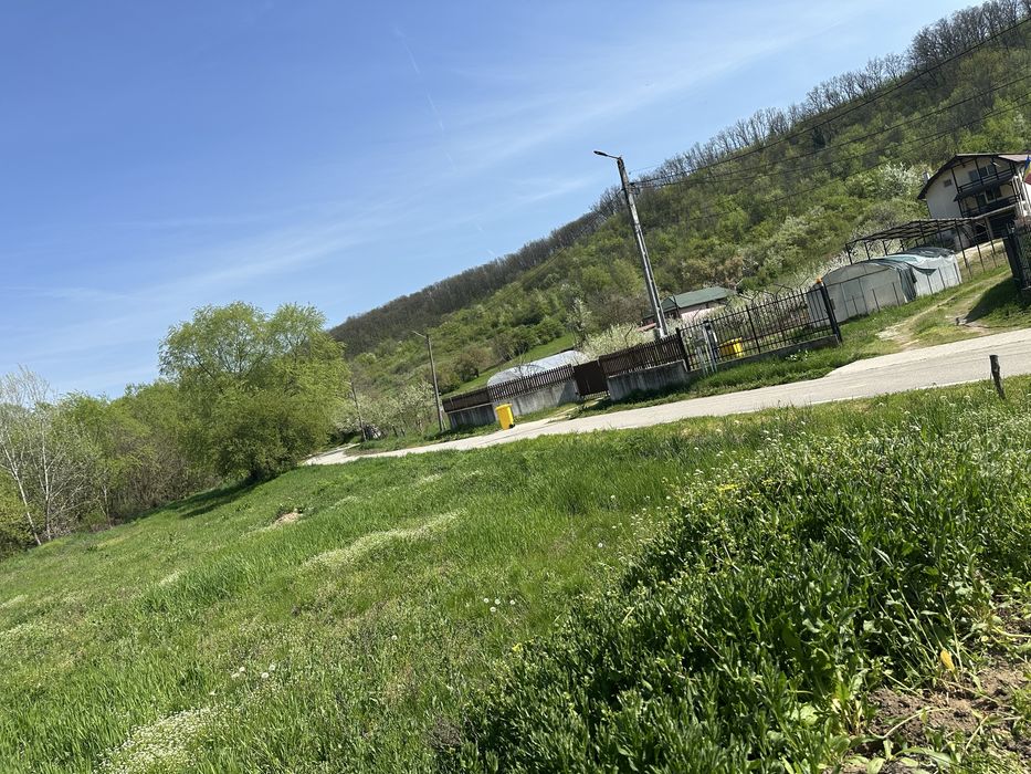 Vand teren Leamna de sus