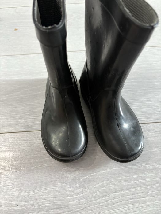 продам детские резиновые сапоги