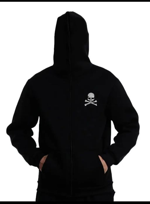 Кофта капюшонка Новая с черепом тёплая на замке. Размер XL.оверсайз.