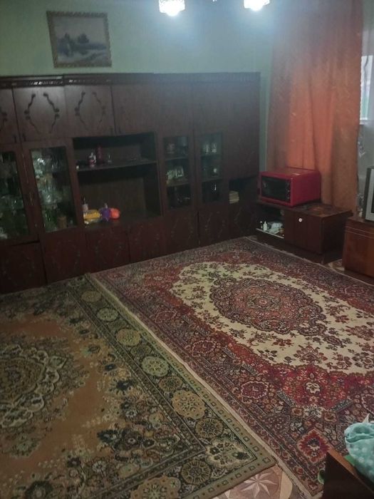 Подаётся дом (5 комнат)