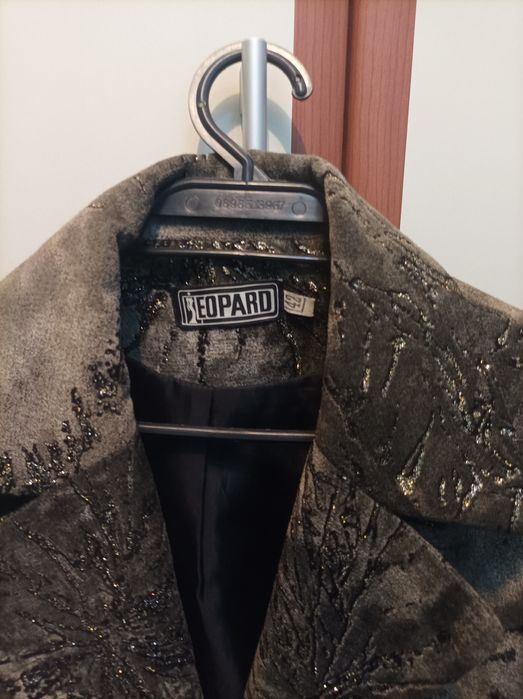 Дамски сака само за 10лв.