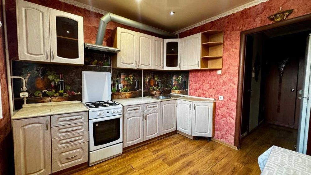 2х комнатная квартира в 8 мкрн