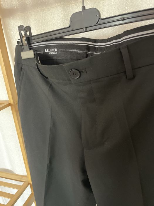 Pantaloni de costum negri 48