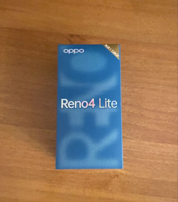 Телефон Oppo 8/128