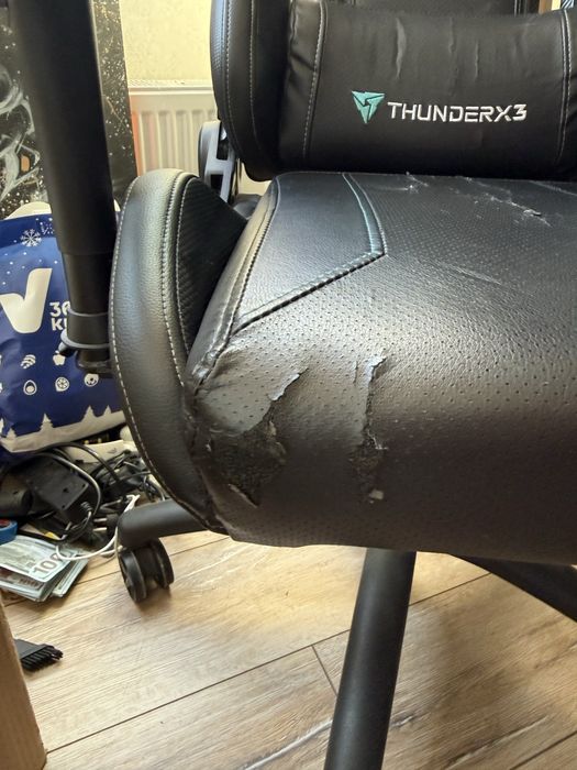 Игровое кресло ThunderX3 TC3 Jet Black (оригинал, Amazon USA)