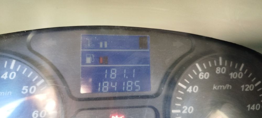 FOTON FORLAND Srochno sotiladi 2015yil