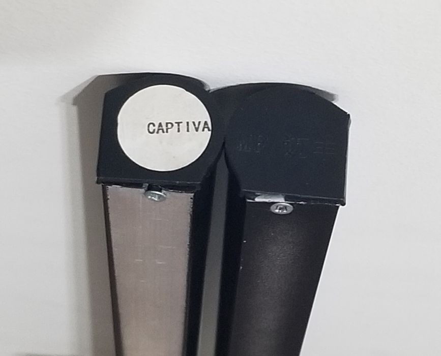 Kaptiva orqa yon oynalar uchun rulonli parda (шторки)