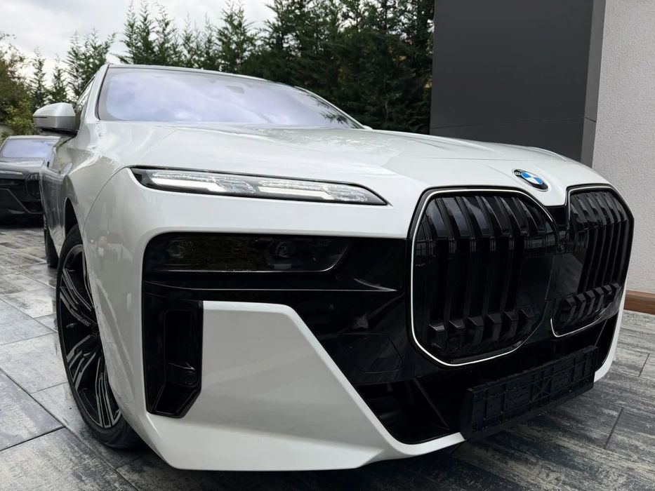 BMW Seria 7 740 XD 2026 Televizor / Bowers Diamond / Usi electrice /Masaj/Garantie