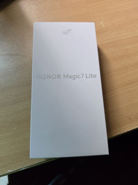 Honor Magic 7 Lite