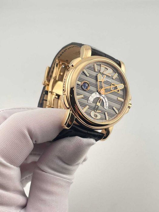 Часы Ulysse Nardin Dual Time
