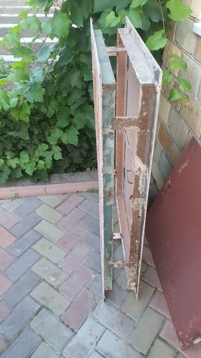 Дверь металическая
