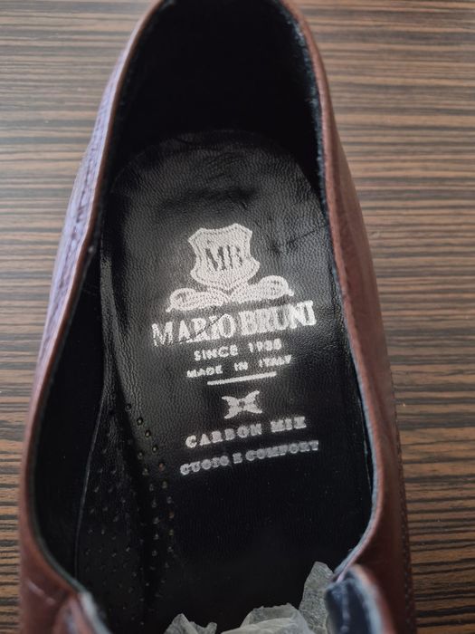 Pantofi de piele
