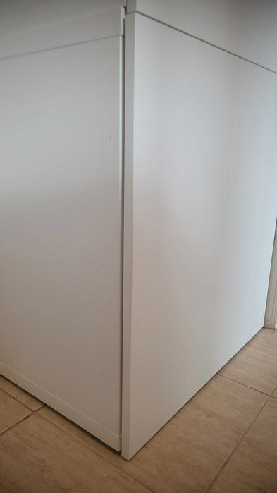 Corpuri dulap Ikea Besta